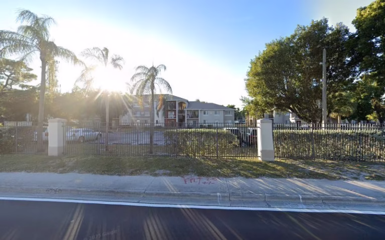 130070 green gardens inc 768x480