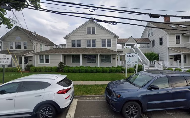 132250 donald william fairbanks architect p.c 768x480