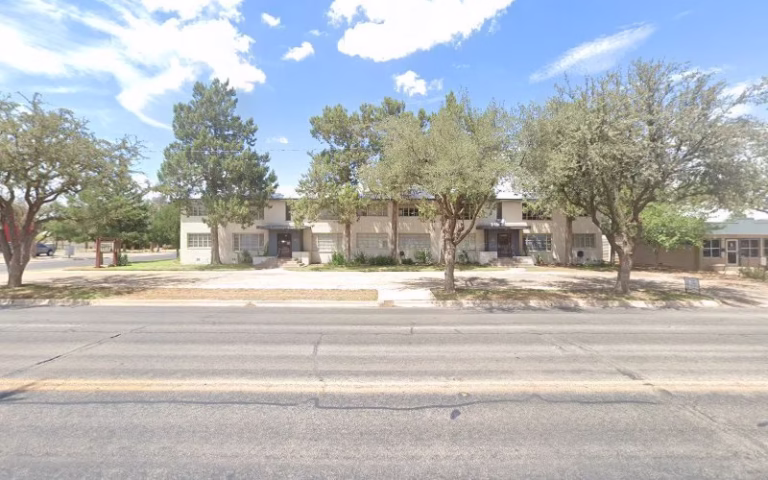 132584 durham travis 768x480