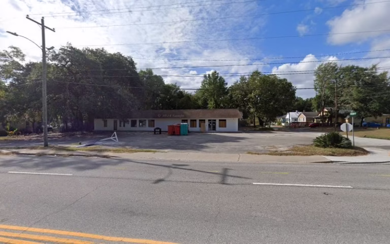 133334 david thompson architect 1 768x480