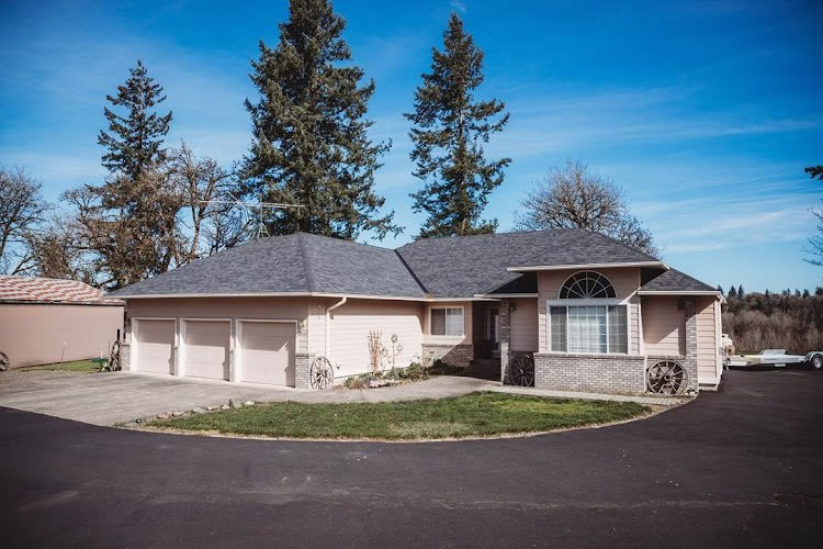 134075 fox roofing exteriors 1