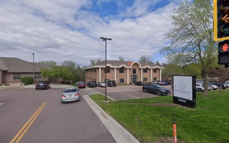 134087 roofing in sioux falls 1 768x480