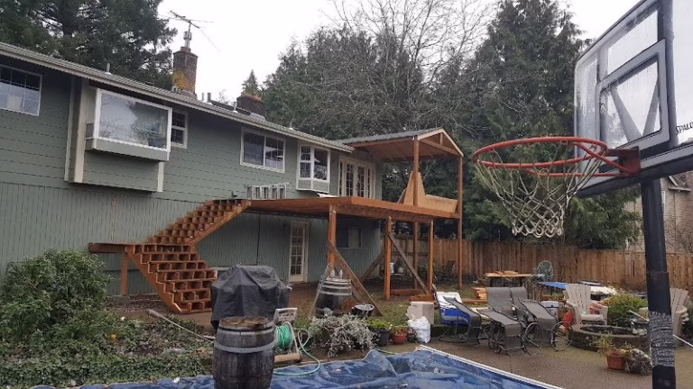 134797 cravenho construction building 768x432