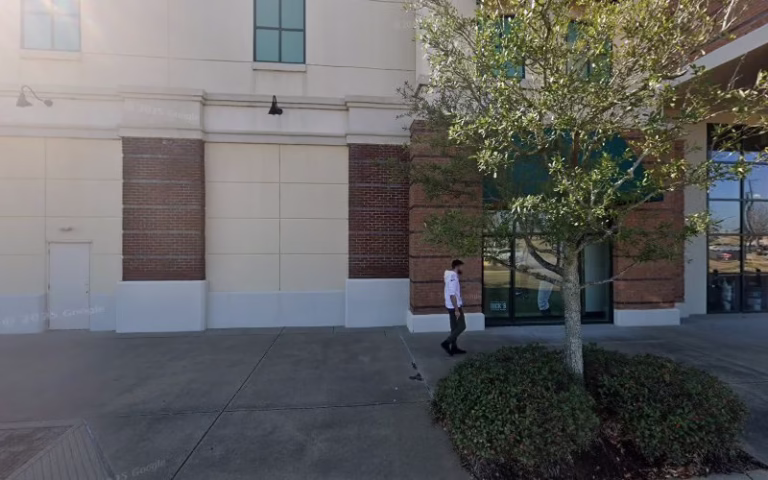 135781 mm roofing repair llc 1 768x480