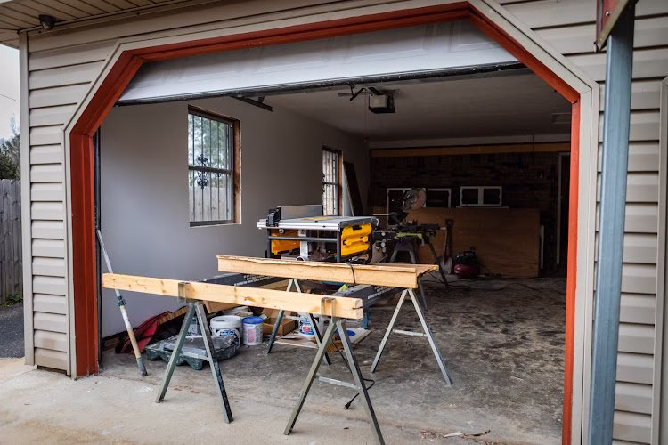 135817 parker roofing and remodeling 1