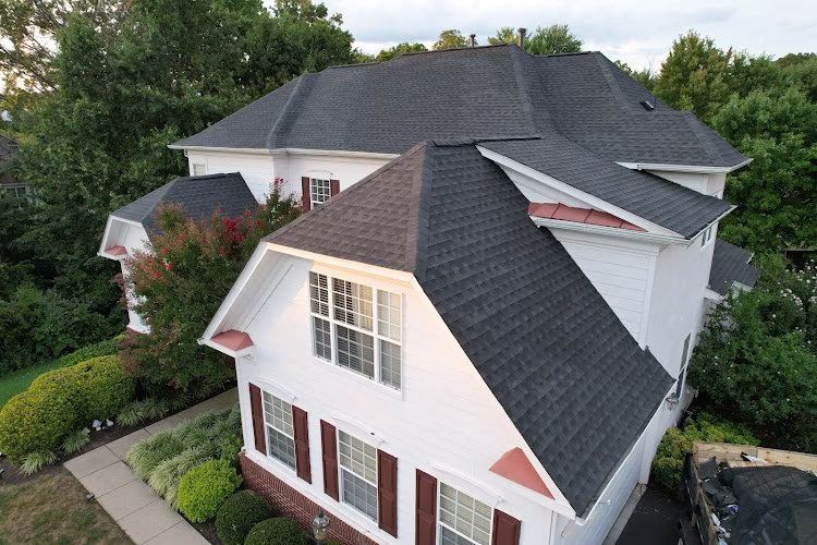 135883 blue tower construction 1