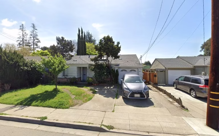 136081 pro roofing maintenance inc 768x480