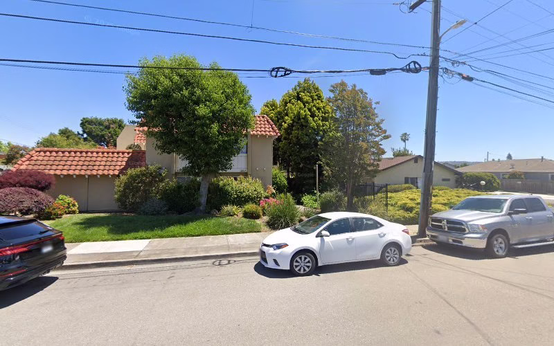 136123 adrian gomez roofing 1