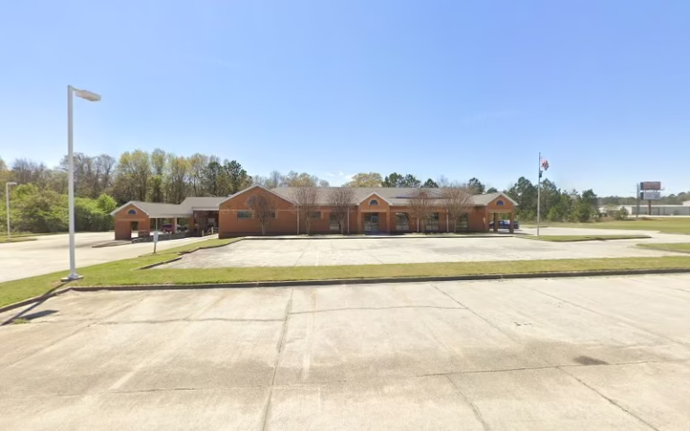 137203 confident roofing llc 1 768x480