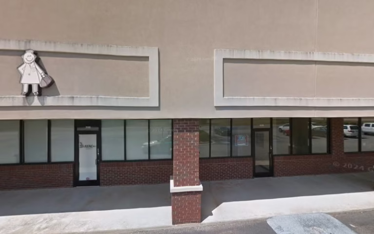 137209 u name it roofing 768x480