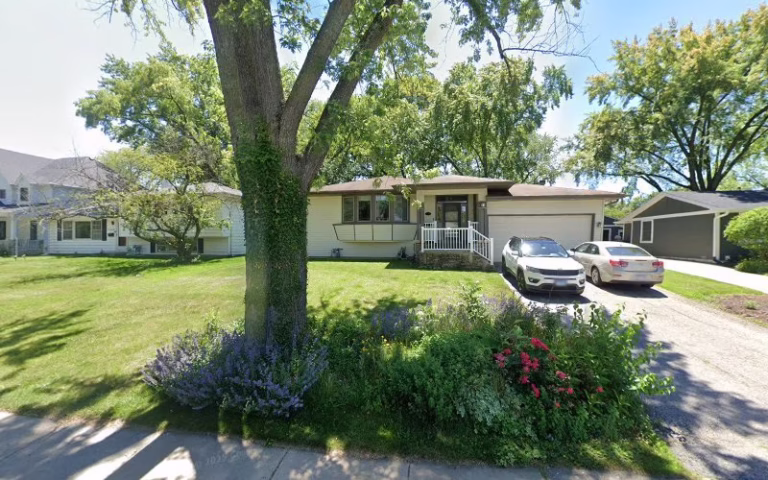 137646 naperville roof repair 768x480