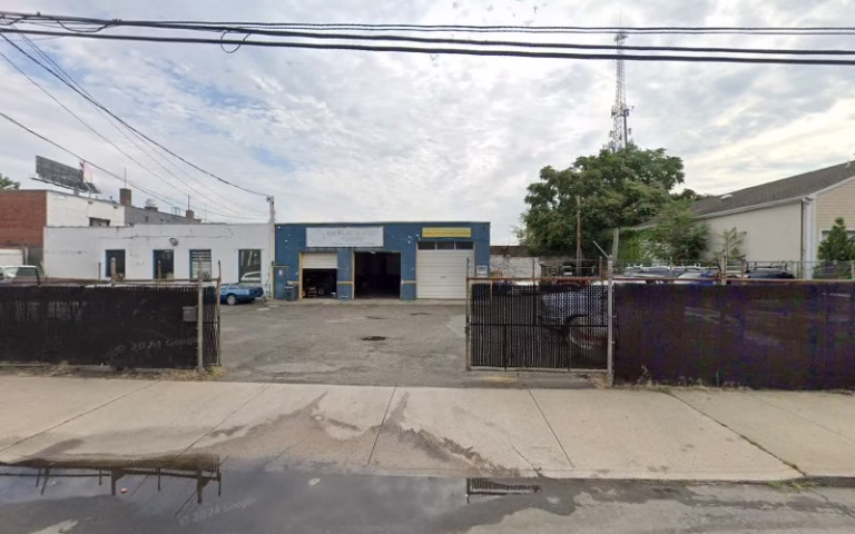 138911 bridgeport roofers 768x480