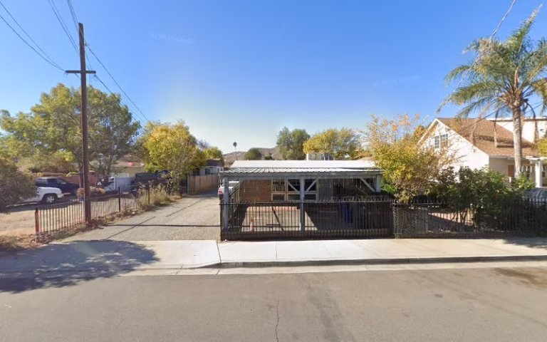 141280 interiors by sharon 768x480