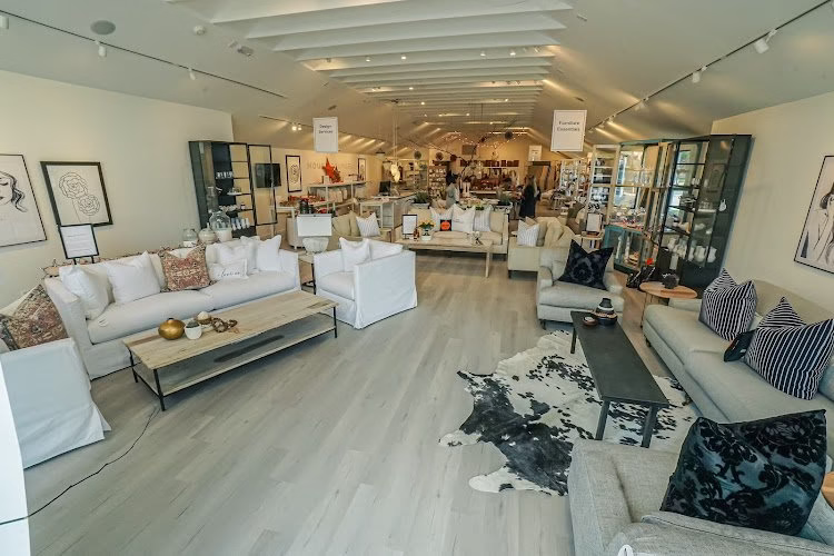 141437 house counsel interior design 1