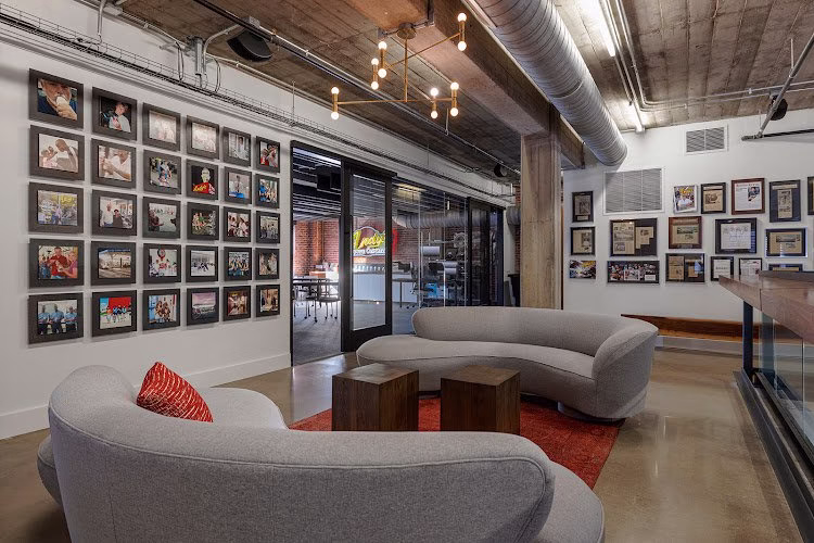 141537 grooms office environments 1