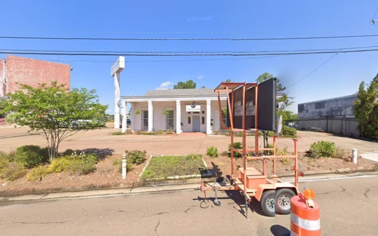 141714 courtney peters interior design 768x480