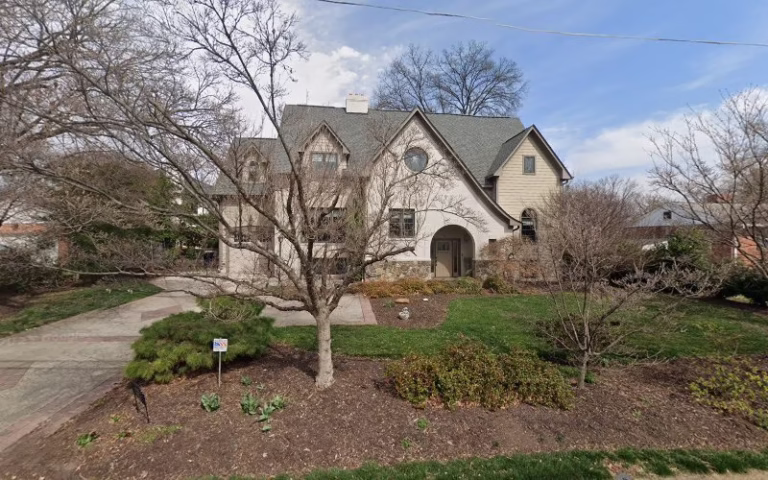 141893 1225 designs llc 768x480