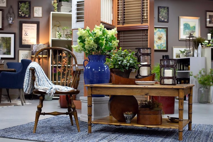 141968 interior fancies 1