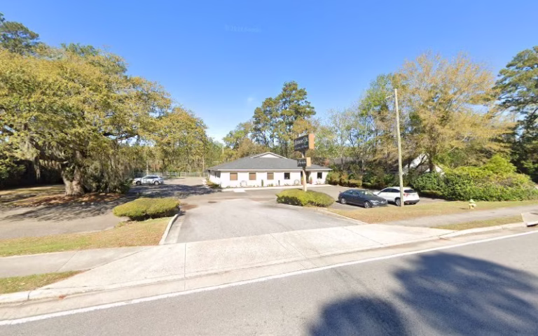 142663 accessories etc 768x480