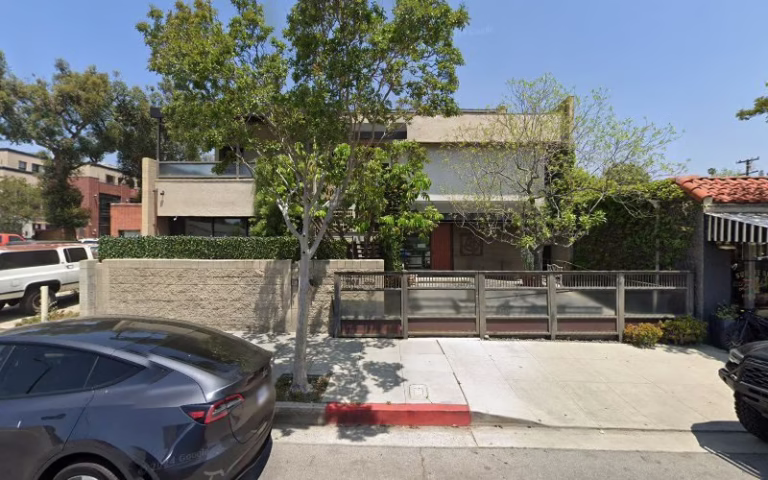 143035 charmean neithart interiors 768x480