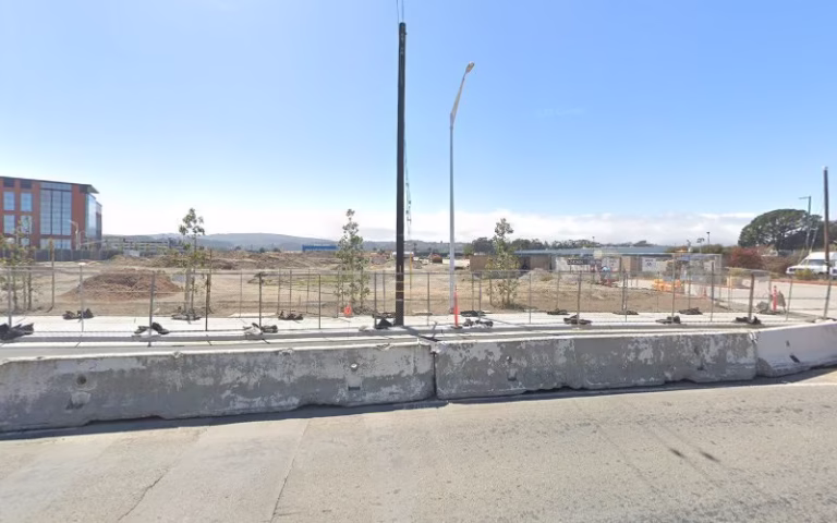 143684 granite excavation demolition 768x480