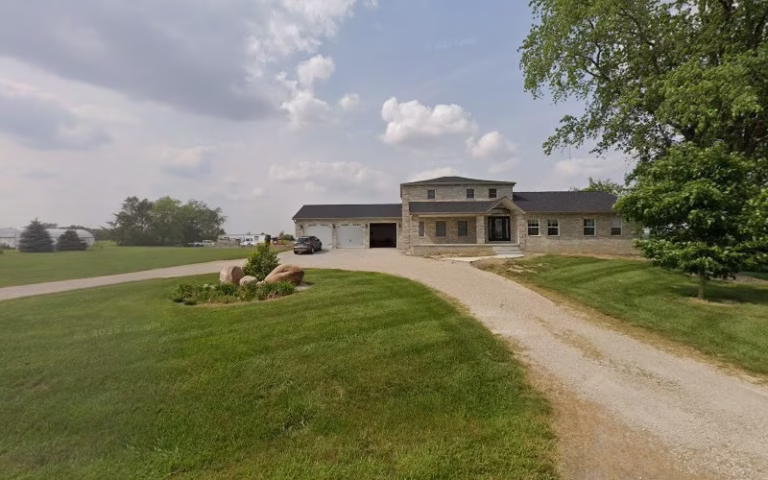 143863 freds excavating 768x480