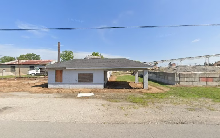 143875 hendricks excavating inc 1 768x480