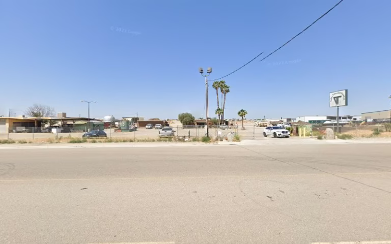 146088 valley tree construction 768x480