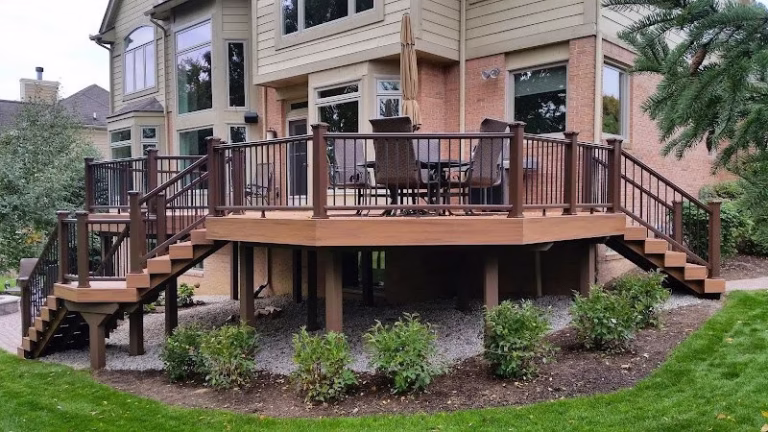 147007 customdecks.com by mge carpentry 768x432