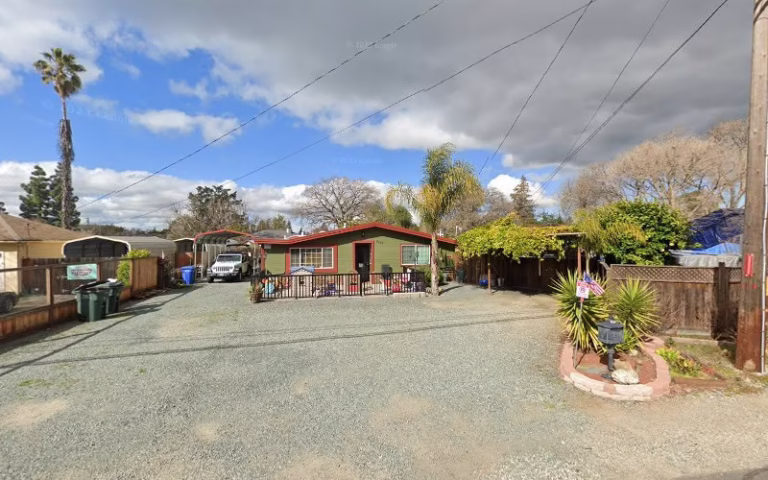 147332 springers deck restoration 768x480