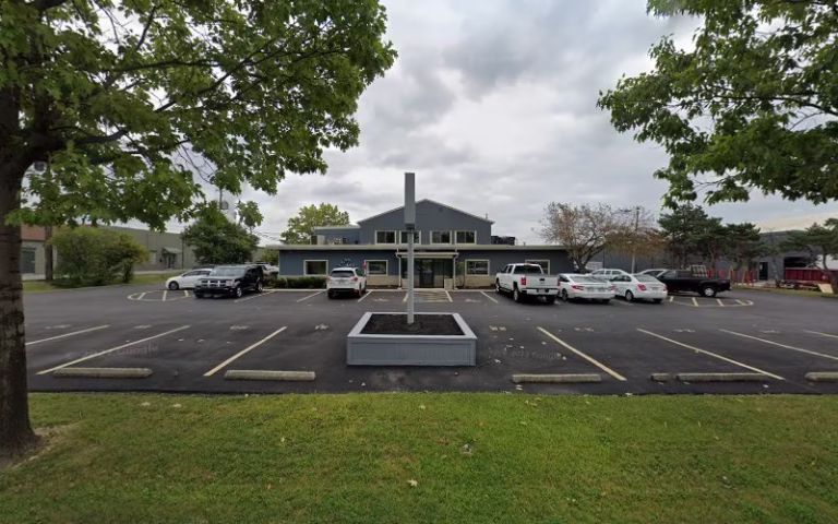 149375 the electric connection 768x480