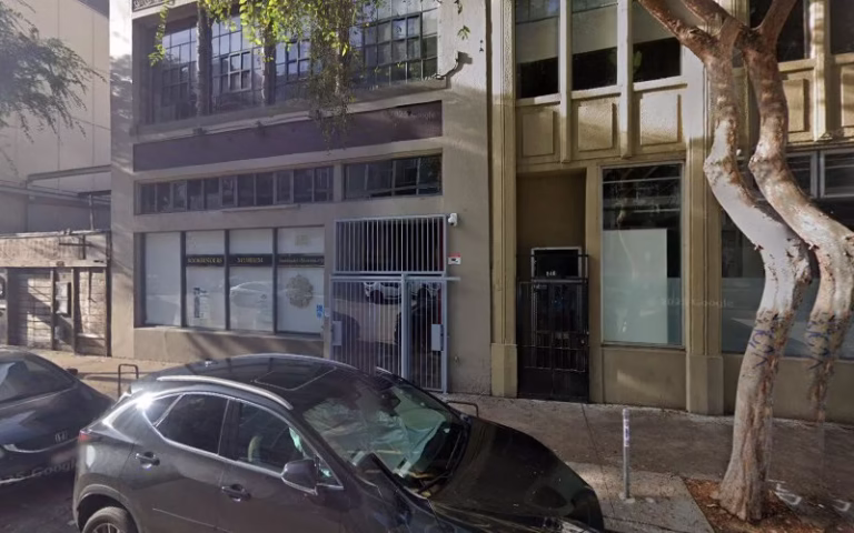 149808 bass electric 3 768x480