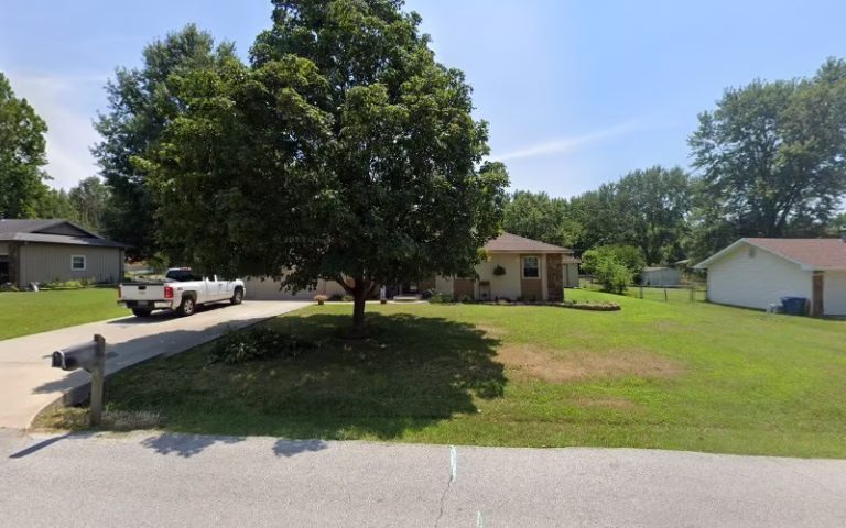 150462 waynes wallcovering services 768x480