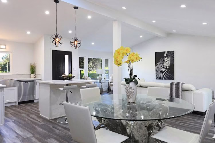 150826 payless painting 1