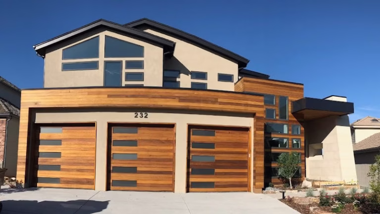 151131 tri plex painting 768x432