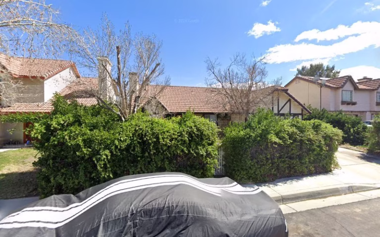 151196 stonegate painting 1 768x480