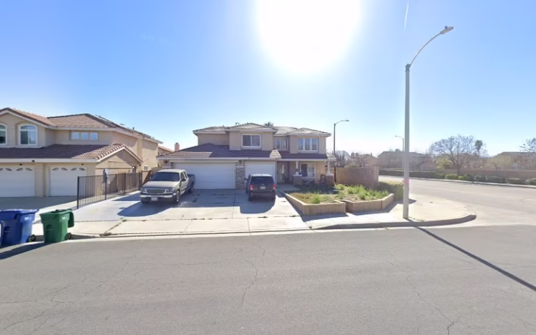 151202 pinnacle painting 1 768x480