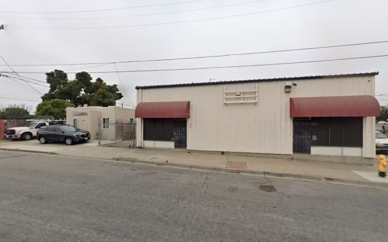 151248 mclaughlin painting 1 768x480