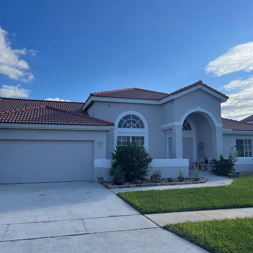 151257 dr house painter of hollywood 1