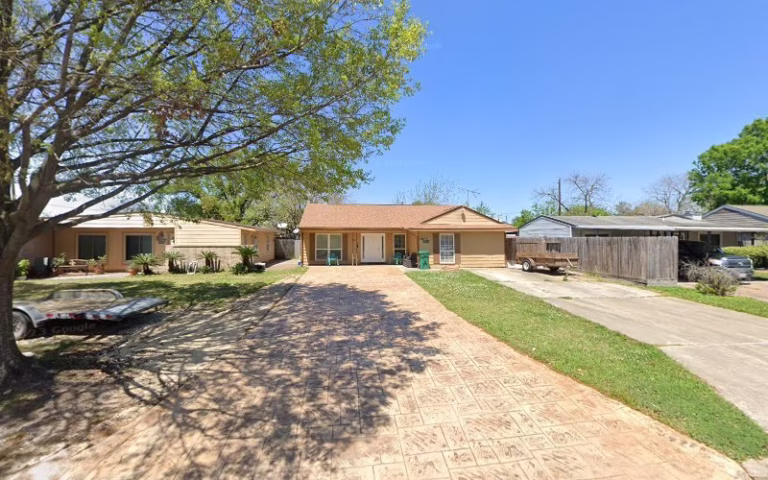 151362 b c gonzales painting 1 768x480