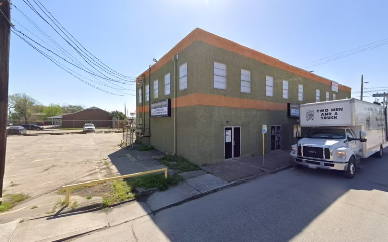 151424 darrell drywall painting 768x480