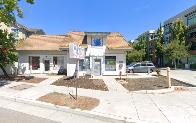 151445 thane waldo painting 768x480