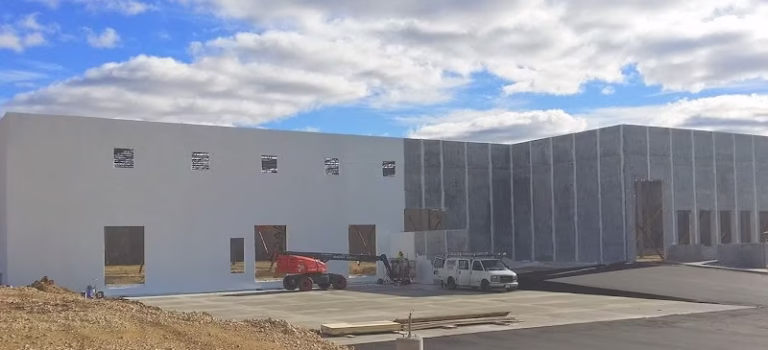 152110 duggan painting 768x350