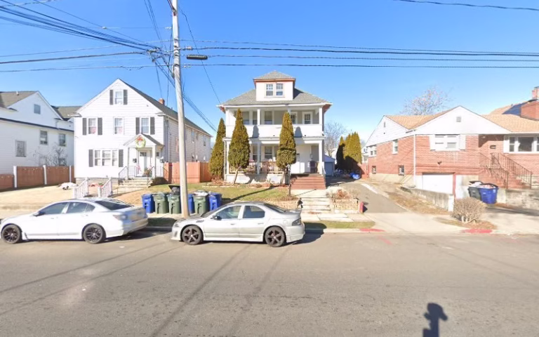 152463 noahs painting 768x480