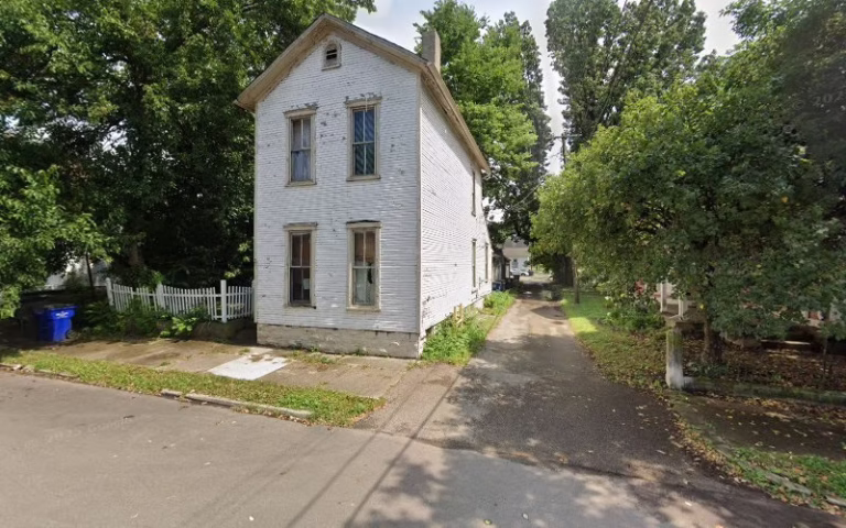 153123 martels painting 768x480