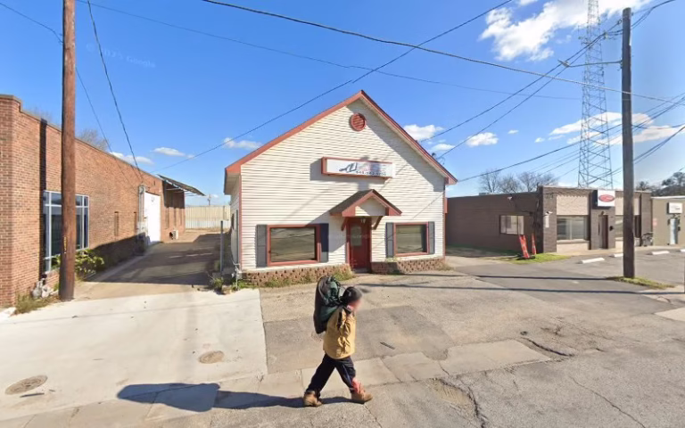 153613 terrell painting wllcvrng 1 768x480