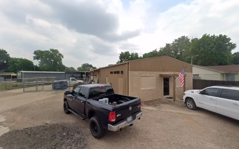 153637 dyer painting co 768x480