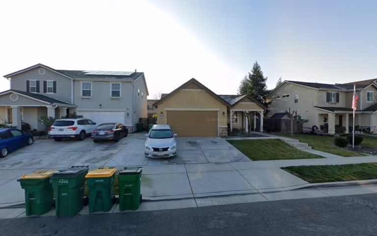 154629 riverbend 1 768x480