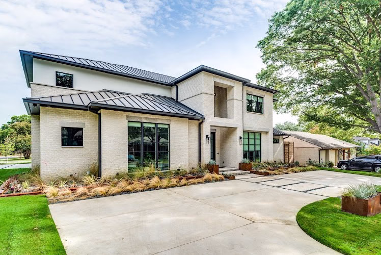 155854 3rd street custom home builders 1