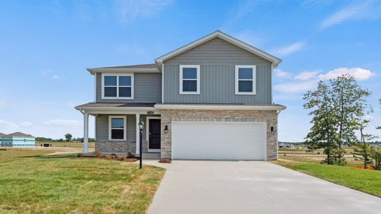 156715 livingston lakes by d.r. horton 1 768x432